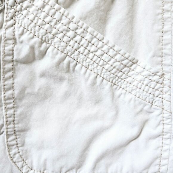 FRENCH CUFF Women's white Tie-โUpโCapris - Picture 5 of 13